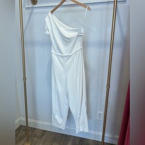 Elegant White One-Shoulder Jumpsuit